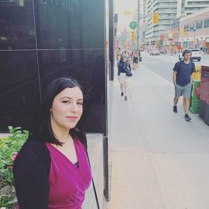 Meet your Posher, Imane